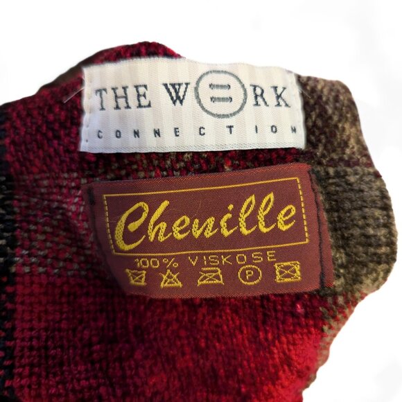 Vintage Chenille Plaid Scarf Red Black Fringe Trim Shawl Retro Preppy Cozy - Picture 7 of 7